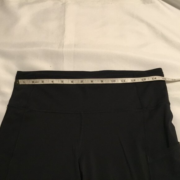 Lululemon Women's Capri Leggings Black Size 10 Side Pockets - Picture 8 of 11